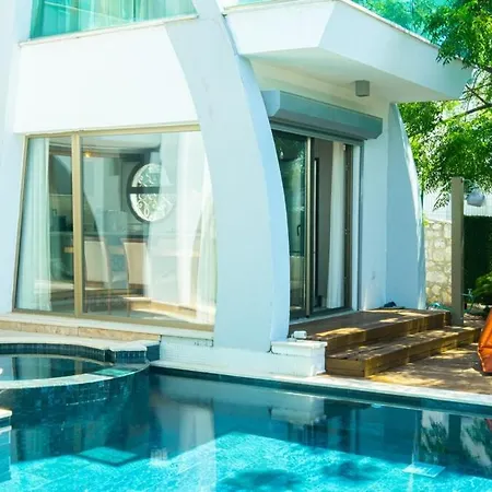 Capella - Private Pool *